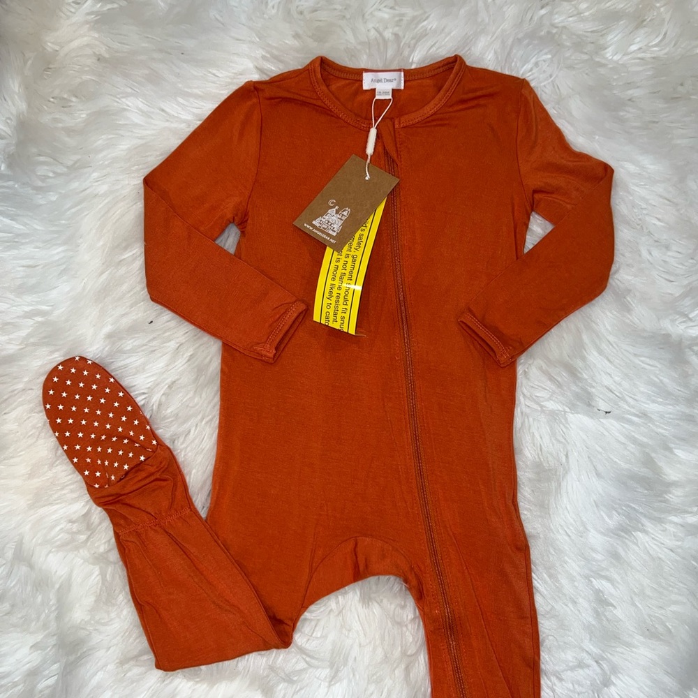 ⛔️SOLD⛔️ Angel dear NWT 18/24 sleeper footie - Picture 7 of 9